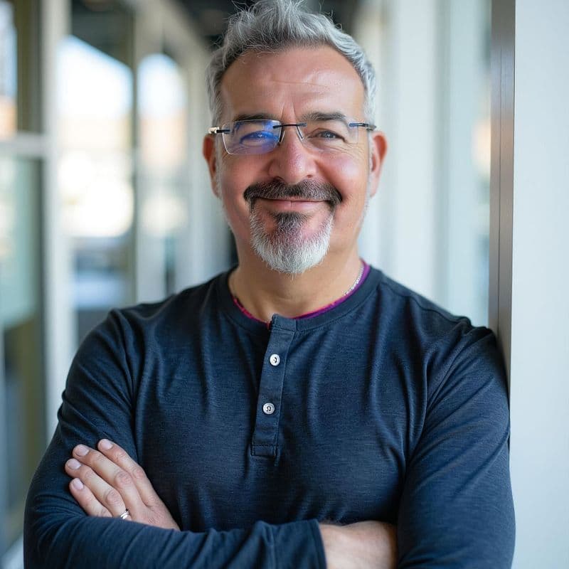Dr Syd Nadim